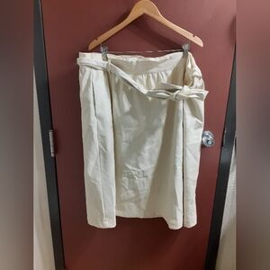 Who What Wear NWT Faux Leather Cream Colir  Skirt Tie Belt Women's Size 22W
